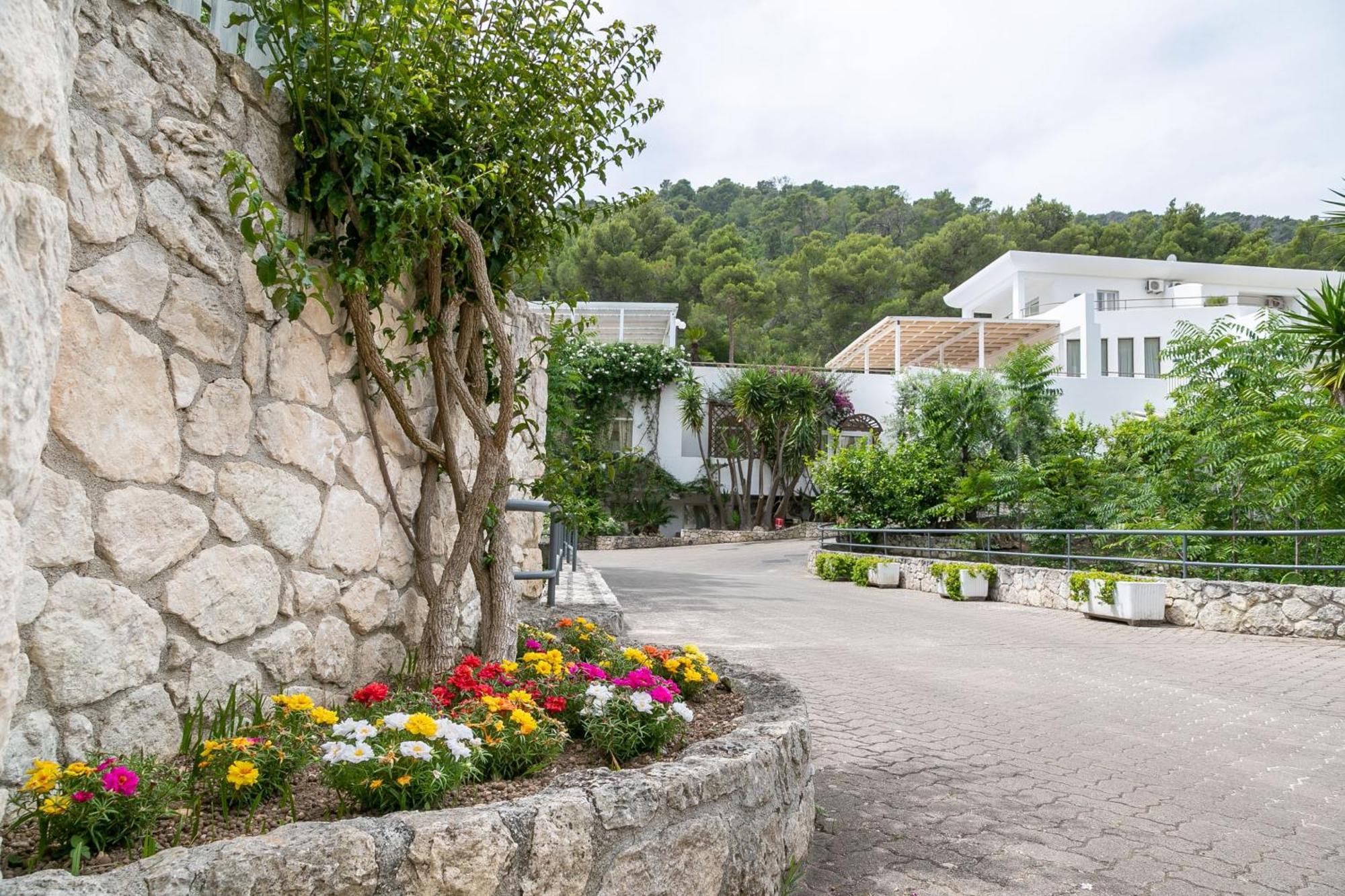 Ah Premium Baia Dei Faraglioni Hotel Mattinata Buitenkant foto